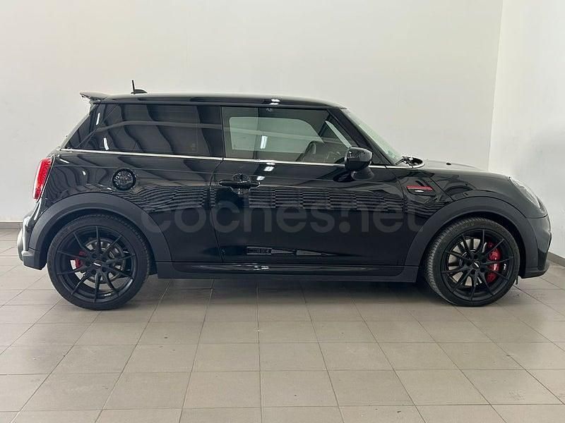 Usado Mini John Cooper Works 231 CV (169 kW) 2022 Negro Utilitario