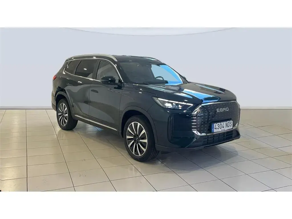 Nuevo Ebro s800 Luxury 279 CV (205 kW) 2026 Verde SUV