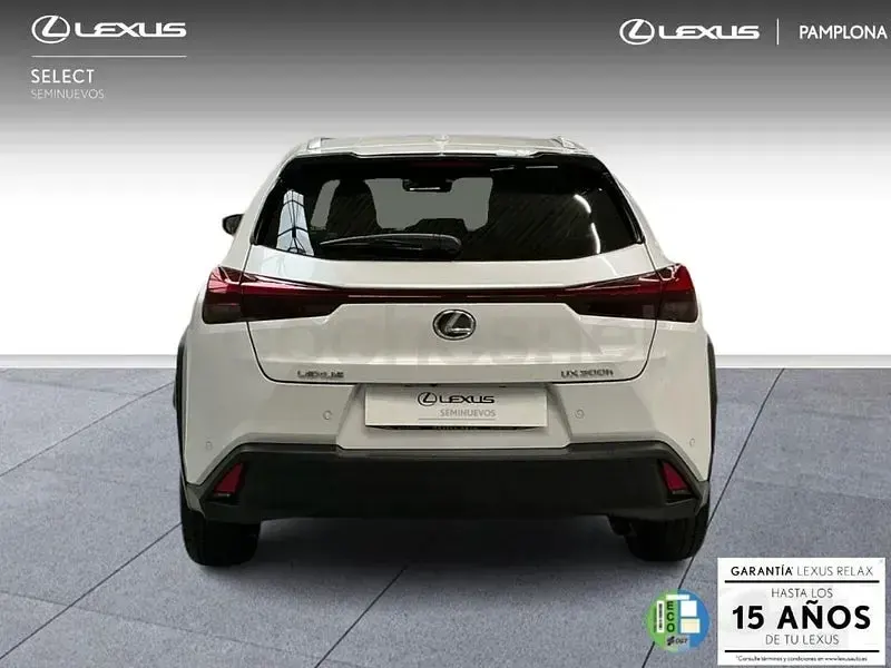 Usado Lexus UX 199 CV (146 kW) 2025 Blanco SUV