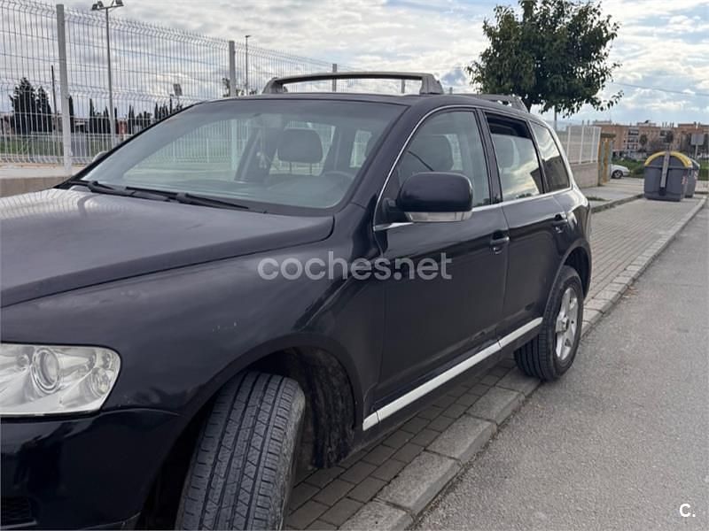 Usado VW Touareg R 174 CV (127 kW) 2005 Negro SUV