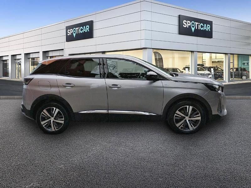Usado Peugeot 3008 Allure 225 CV (165 kW) 2022 Gris SUV
