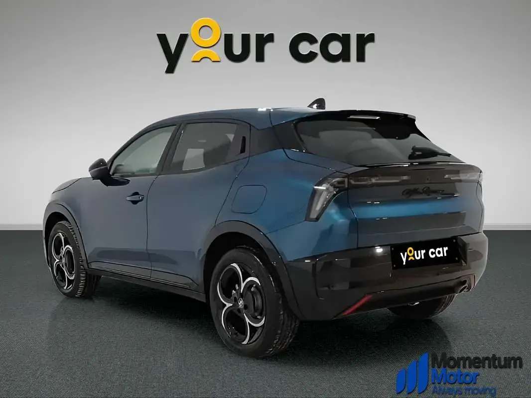 Usado Alfa Romeo Junior Sprint 147 CV (108 kW) 2025 Azul SUV