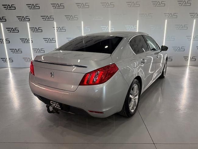 Usado Peugeot 508 Active 112 CV (82 kW) 2011 Gris Berlina