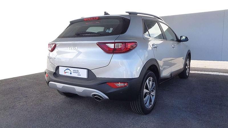 Usado Kia Stonic 101 CV (74 kW) 2021 SUV