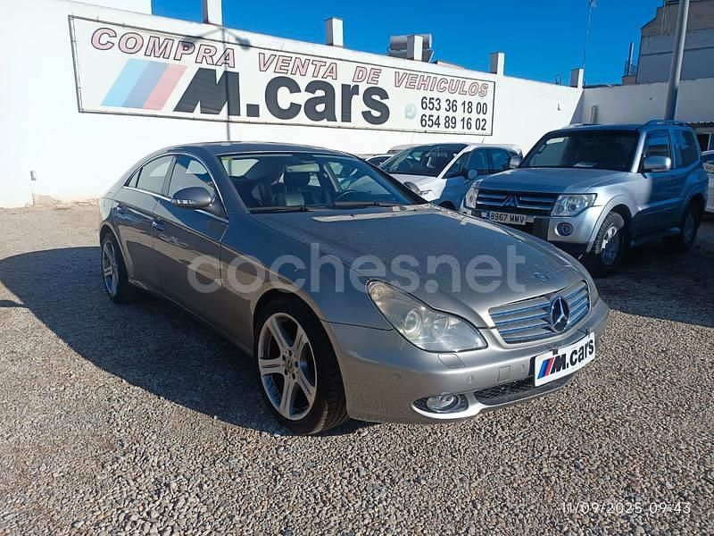 Usado Mercedes CLS500 388 CV (285 kW) 2007 Beige Berlina