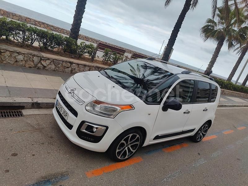 Usado Citroën C3 Picasso Feel 99 CV (72 kW) 2016 Blanco Monovolumen