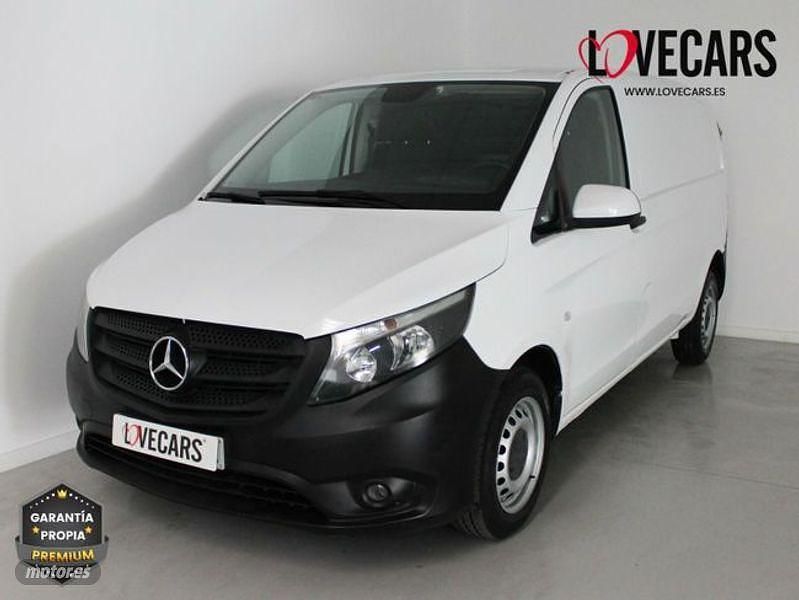 Usado Mercedes Vito 102 CV (75 kW) 2021 Blanco Van