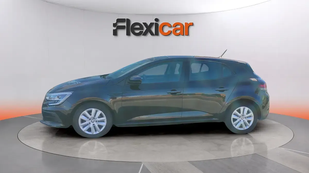 Usado Renault Mégane II Intens 116 CV (85 kW) 2022 Negro Berlina