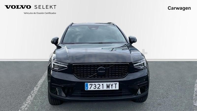 Usado Volvo XC40 163 CV (119 kW) 2025 Negro SUV