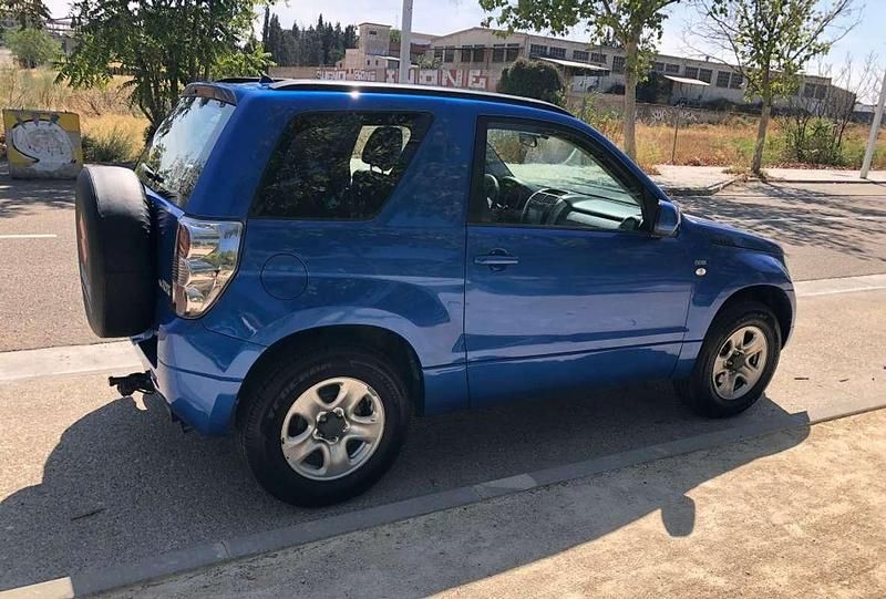 Usado Suzuki Grand Vitara 129 CV (94 kW) 2006 Azul SUV