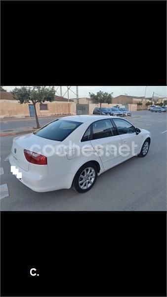 Usado Seat Exeo Reference 120 CV (88 kW) 2009 Blanco Berlina