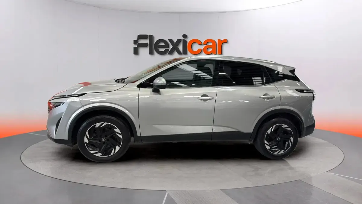 Usado Nissan Qashqai N-Connecta 140 CV (102 kW) 2024 Gris SUV