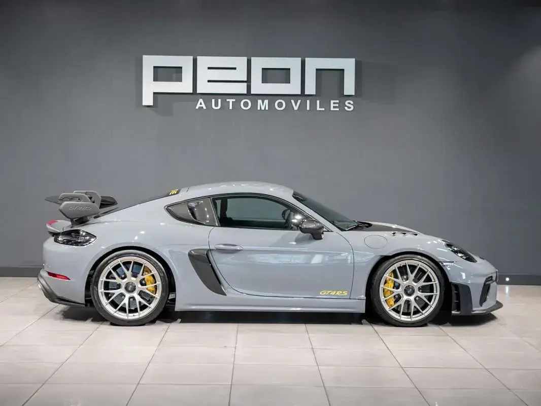 Nuevo Porsche Cayman GT4 500 CV (367 kW) 2025 Gris Coupe