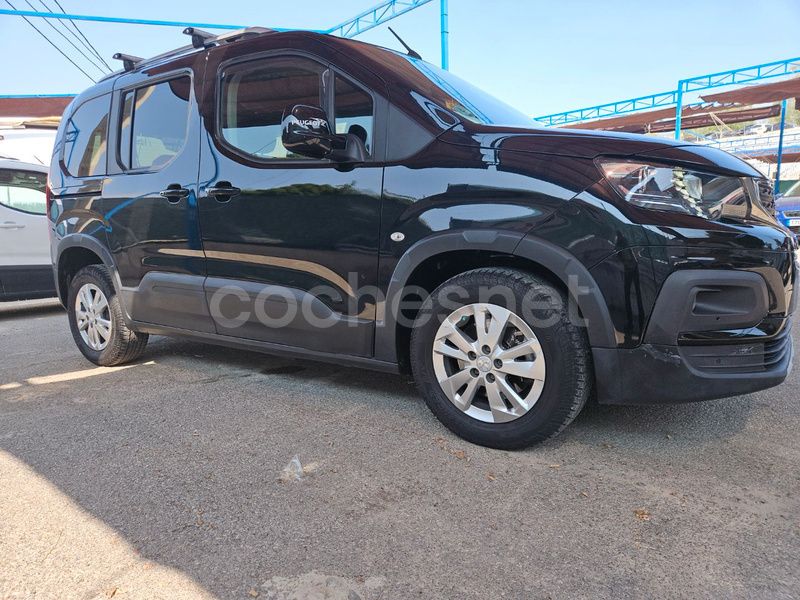 Usado Peugeot Rifter Allure 130 CV (95 kW) 2018 Negro Monovolumen
