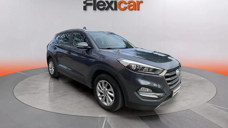 Usado Hyundai Tucson 116 CV (85 kW) 2017 Gris SUV