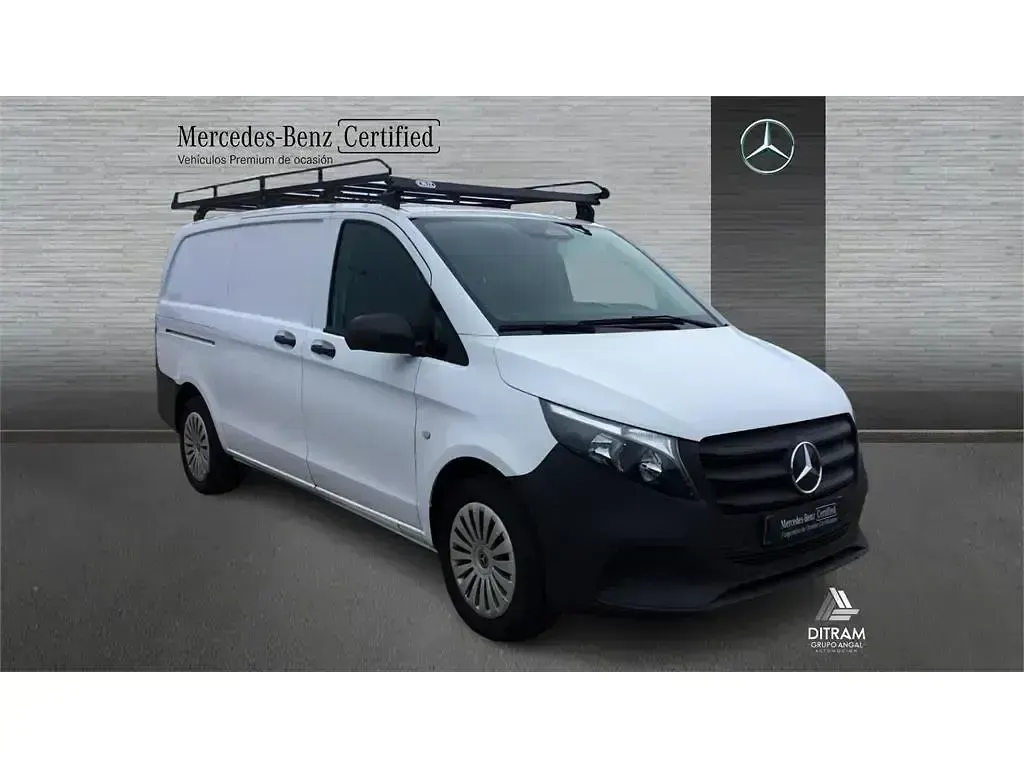 Usado Mercedes Vito 136 CV (100 kW) 2024 Blanco Van
