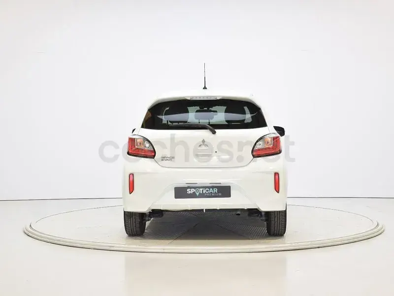 Usado Mitsubishi Space Star 71 CV (52 kW) 2021 Blanco Utilitario