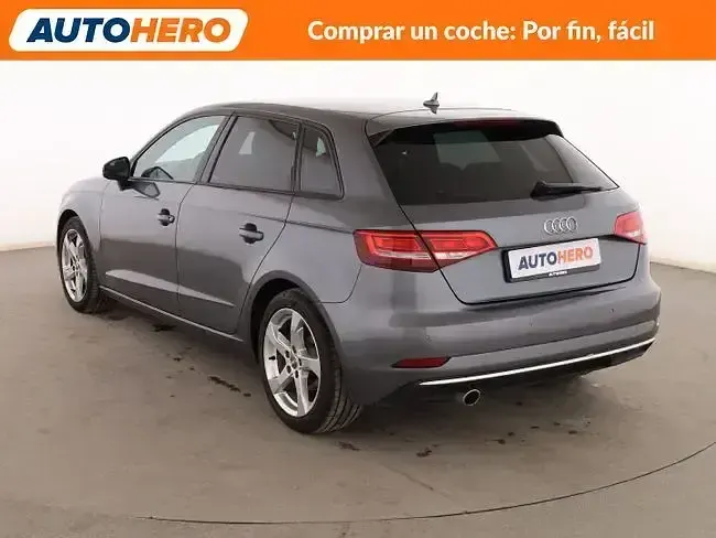 Usado Audi A3 Sport 110 CV (80 kW) 2017 Gris Utilitario