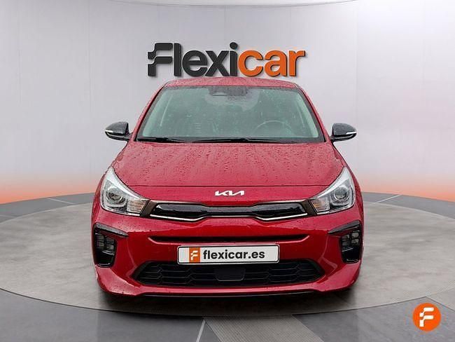 Usado Kia Rio GT-Line 84 CV (61 kW) 2023 Rojo