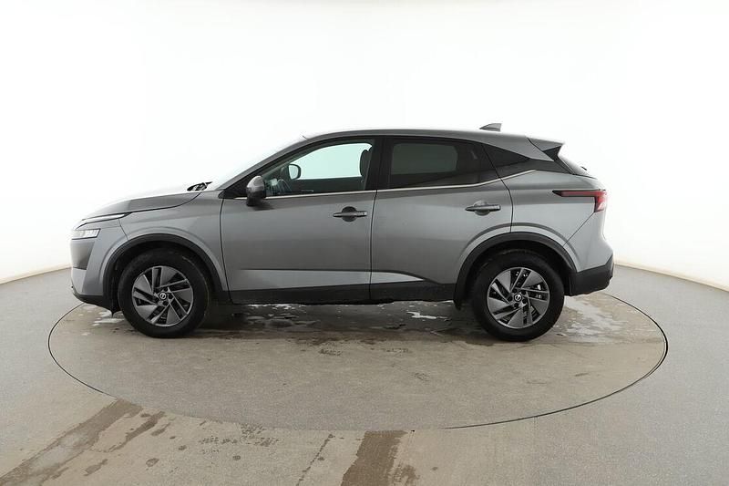 Usado Nissan Qashqai Acenta 158 CV (116 kW) 2022 Gris SUV