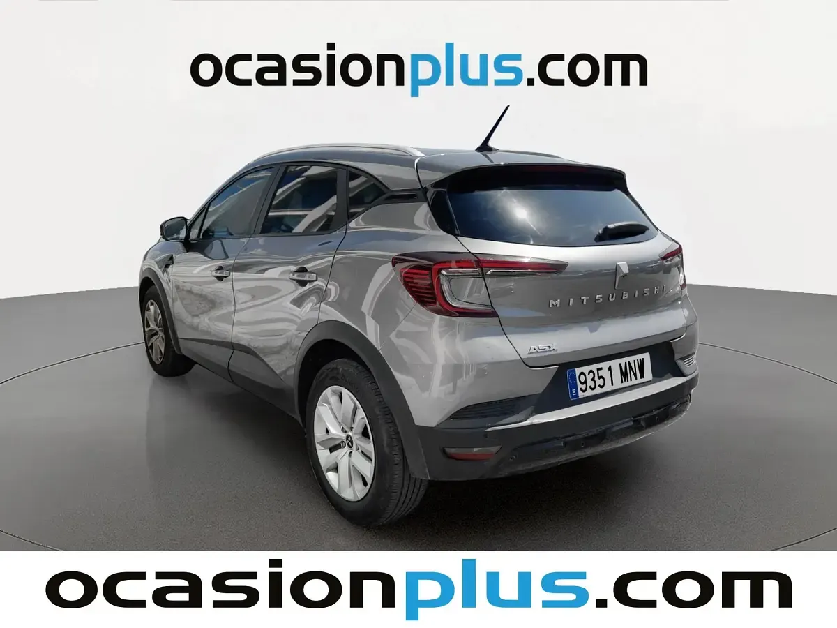 Usado Mitsubishi ASX Motion 91 CV (66 kW) 2024 Gris SUV