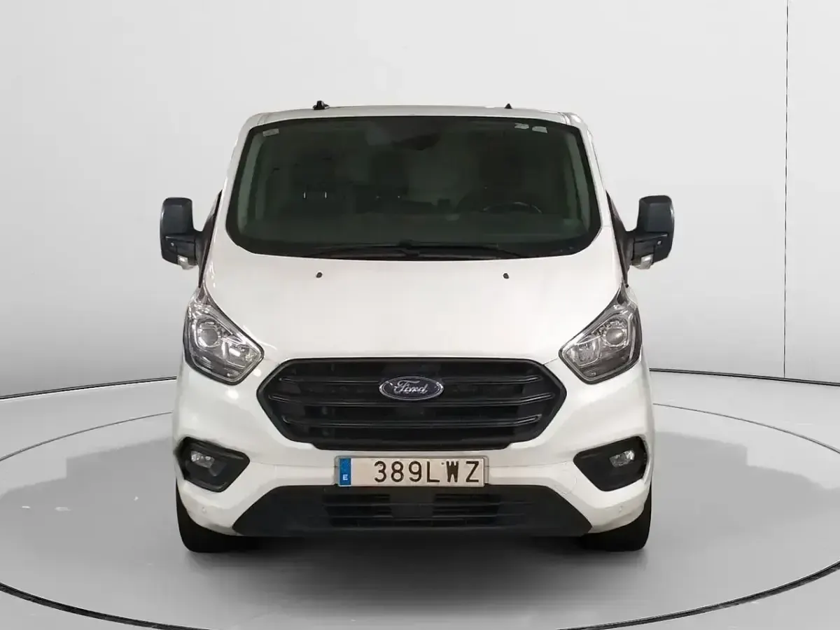 Usado Ford Transit Custom 130 CV (95 kW) 2022 Blanco Berlina