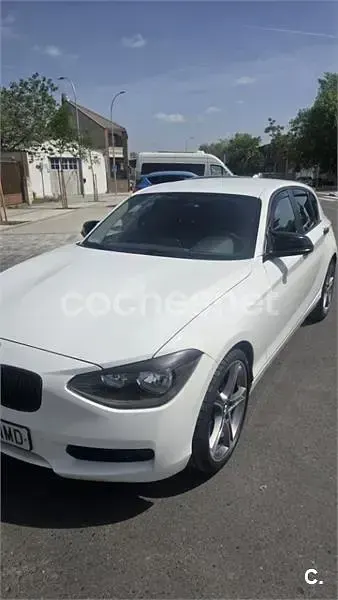 Usado BMW 114 102 CV (75 kW) 2014 Blanco Utilitario
