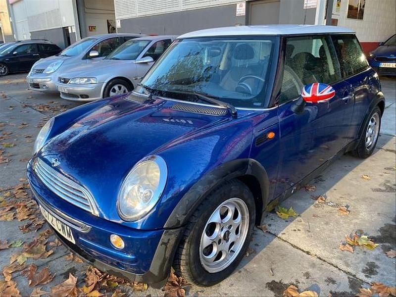 Usado Mini Cooper 116 CV (85 kW) 2004 Azul Utilitario
