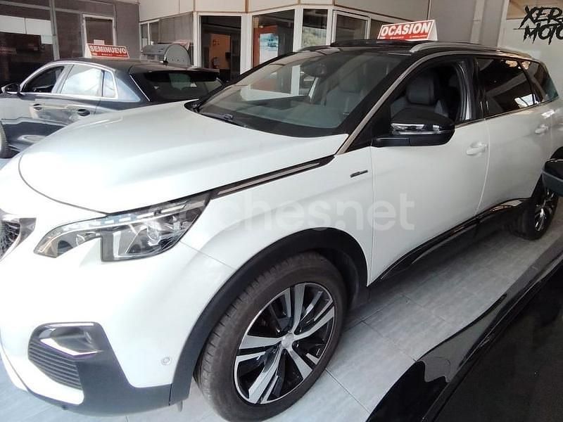 Usado Peugeot 5008 GT-line 130 CV (95 kW) 2019 Blanco Monovolumen