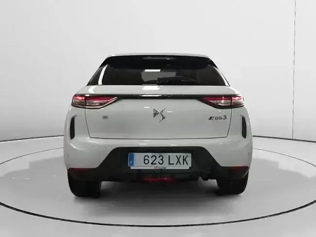 Usado DS Automobiles DS3 Crossback Performance 130 CV (95 kW) 2022 Blanco SUV