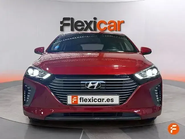 Usado Hyundai Ioniq 141 CV (103 kW) 2020 Rojo Utilitario