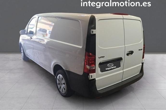 Usado Mercedes Vito 102 CV (75 kW) 2021 Van