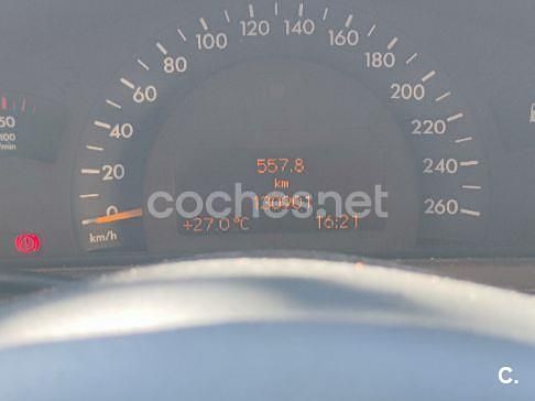 Azul Usado 2001 Mercedes C220 Classic Berlina | 5900 € (Un poco caro) - Imagen 1/3
