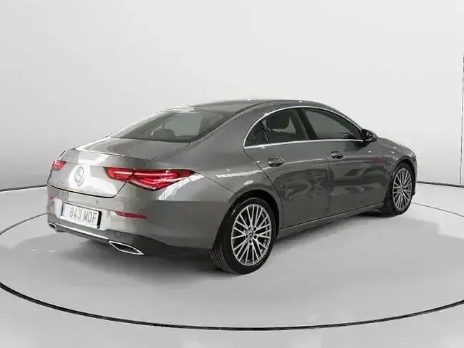 Usado Mercedes CLA200 150 CV (110 kW) 2023 Gris Berlina