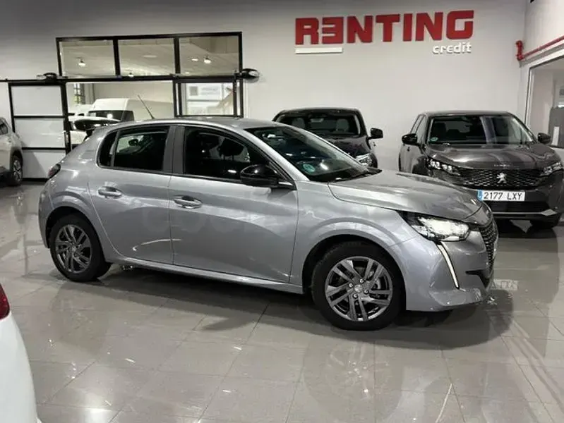 Usado Peugeot 208 Active 75 CV (55 kW) 2022 Gris / plata Utilitario