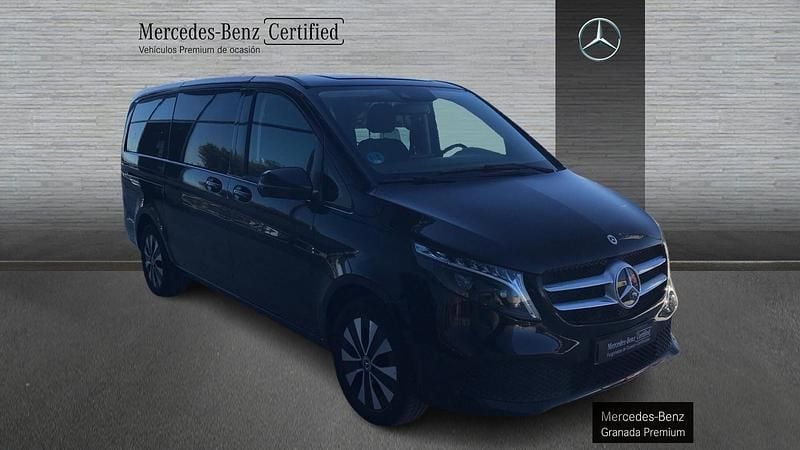 Usado Mercedes V250 190 CV (139 kW) 2023 Negro Monovolumen