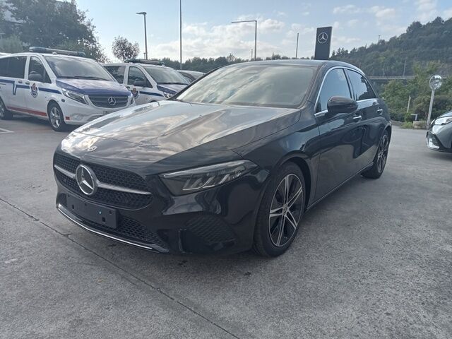Negro Nuevo 2024 Mercedes A180 | 31.580 € (Super precio) - Imagen 1/4