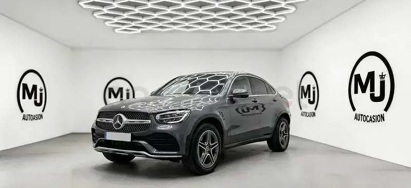 Usado Mercedes GLC300e 306 CV (225 kW) 2022 Gris / plata SUV