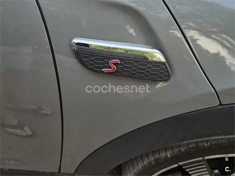 Usado Mini Cooper S 192 CV (141 kW) 2021 Marrón Utilitario