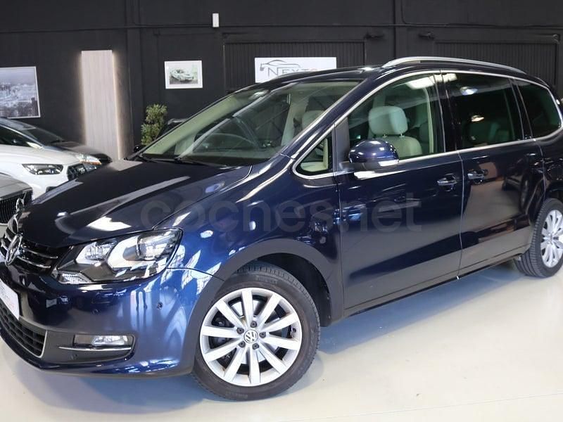 Usado VW Sharan Sport 177 CV (130 kW) 2015 Azul Monovolumen