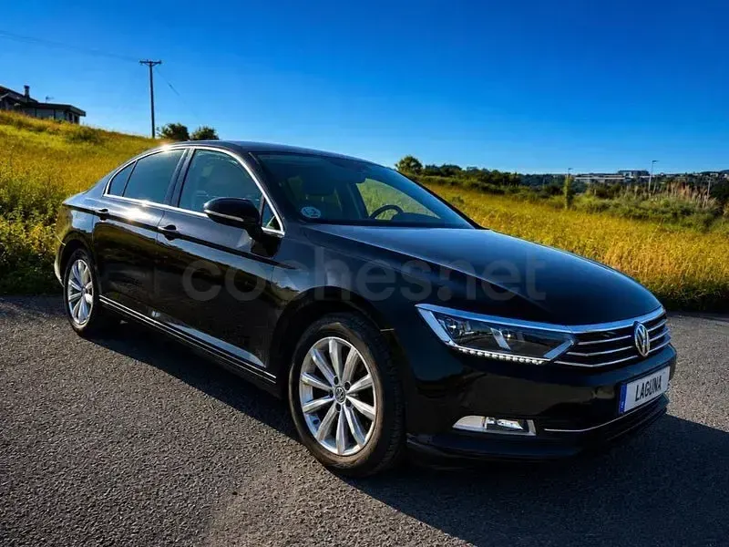 Usado VW Passat Advance 150 CV (110 kW) 2018 Negro Berlina