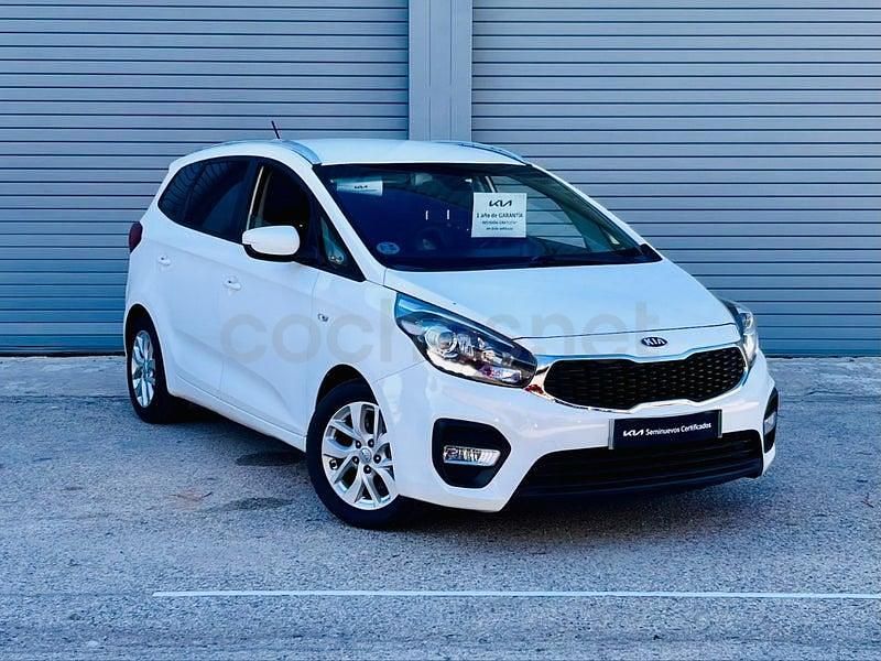 Usado Kia Carens 135 CV (99 kW) 2018 Blanco Monovolumen