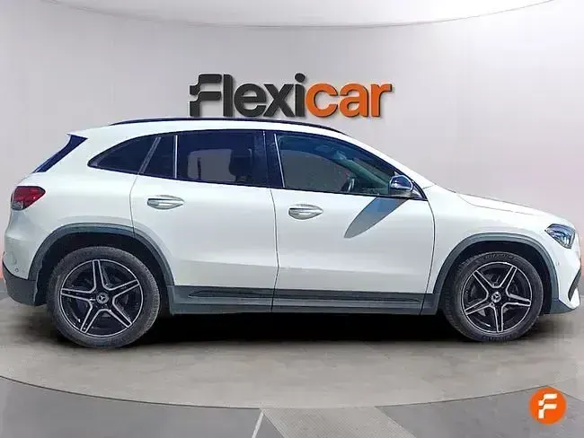 Usado Mercedes GLA200 150 CV (110 kW) 2020 Blanco SUV