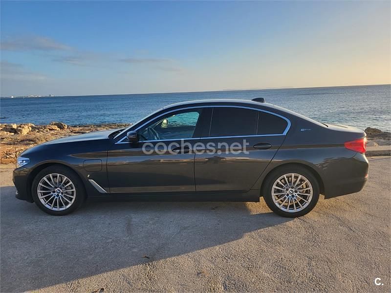 Usado BMW 530 iPerformance 252 CV (185 kW) 2018 Negro Familiar