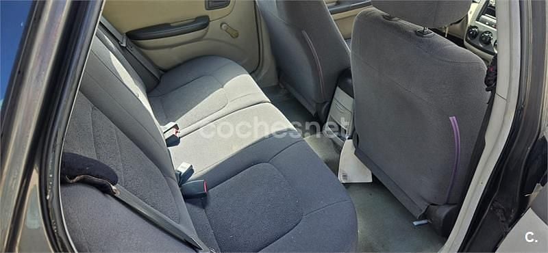 Usado Kia Cerato LX 102 CV (75 kW) 2006 Negro Berlina
