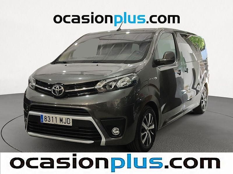 Usado Toyota Proace Advance 100 kW (136 CV) 2023 Gris Monovolumen