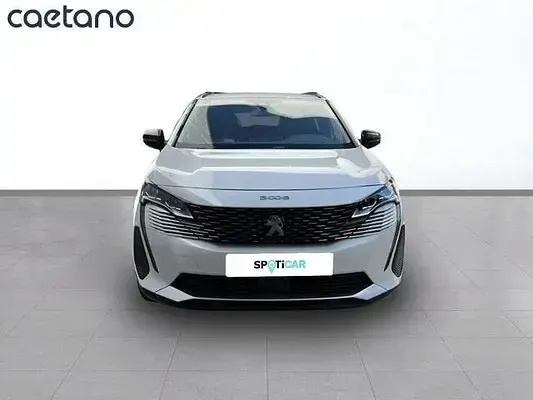 Usado Peugeot 3008 Active 130 CV (95 kW) 2021 SUV