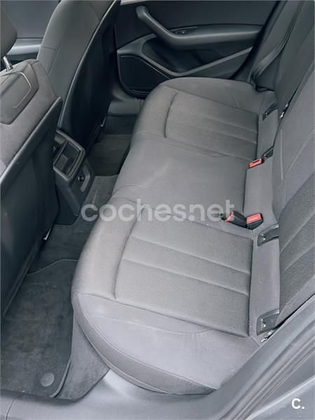 Usado Audi A4 Design 150 CV (110 kW) 2016 Gris / plata Berlina