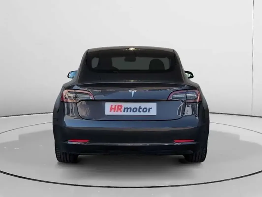 Usado Tesla Model 3 RWD 208 kW (283 CV) 2023 Blanco Berlina