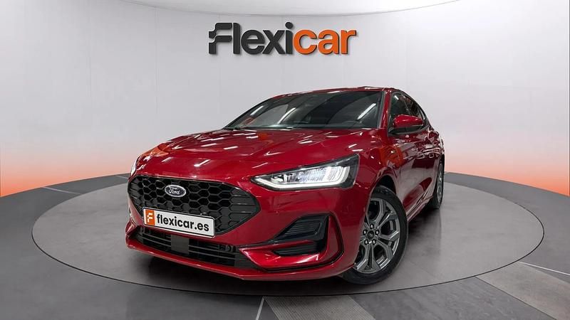 Usado Ford Focus Active 125 CV (91 kW) 2024 Granate Berlina